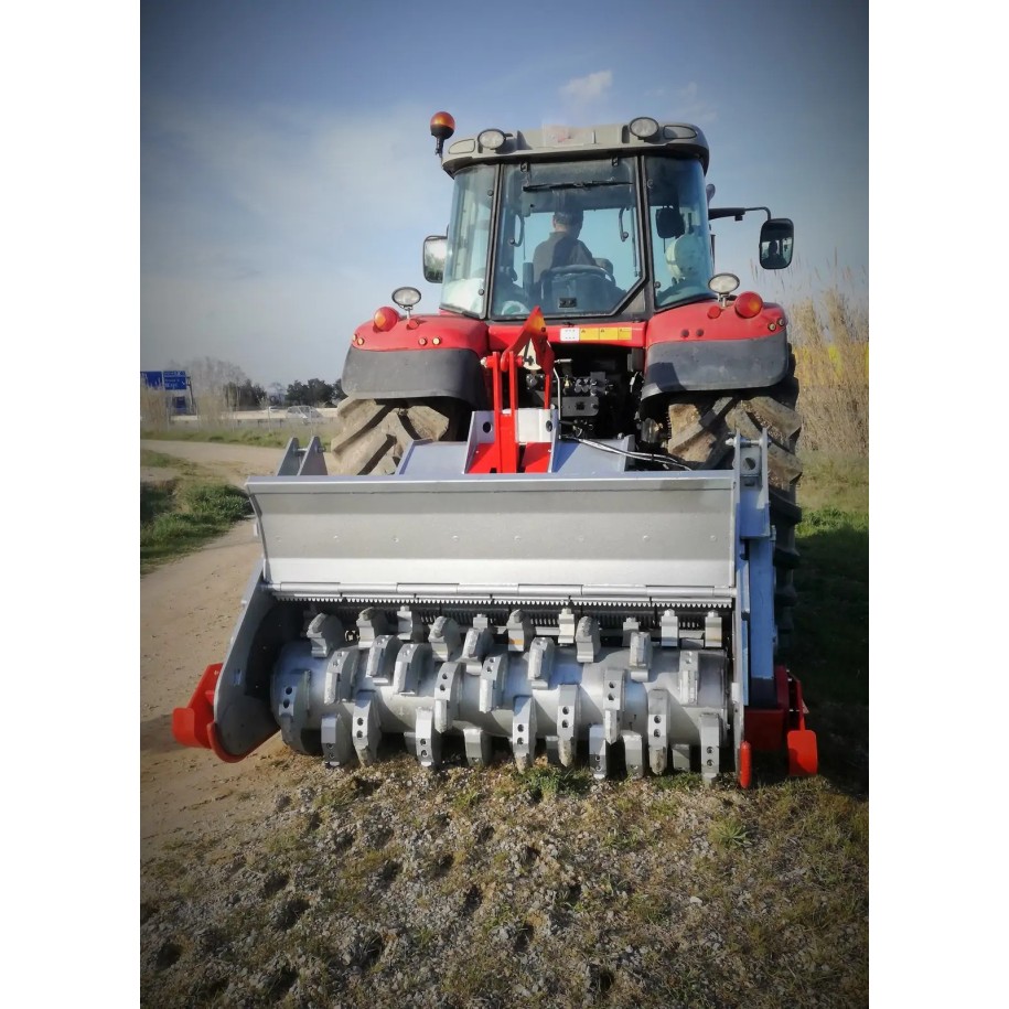 Broyeur PIERRE & BOIS 180 - 260CV VENTURA TFFP TER Broyeur forestier de pierres et fraiseuse pour tracteur de 180 à 260 CV